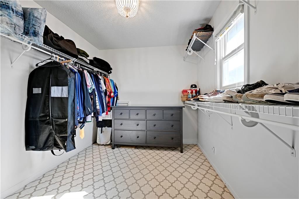 6047 Theden Street — photo 27