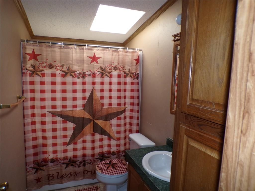 221 South Elm S Elm Street — photo 7