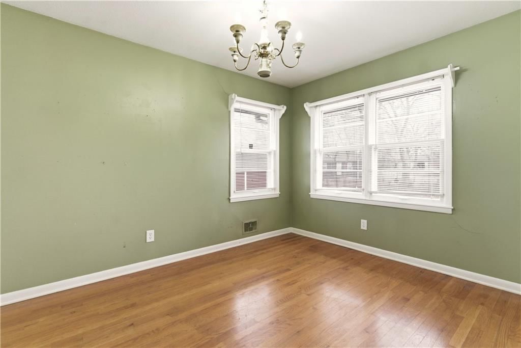 801 NW Thieme Street — photo 12