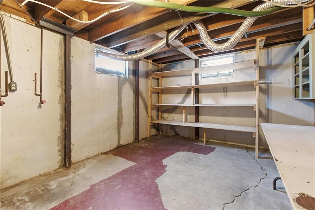 801 NW Thieme Street — photo 19