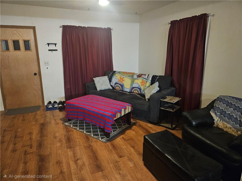 328 N Ericson Avenue — photo 17