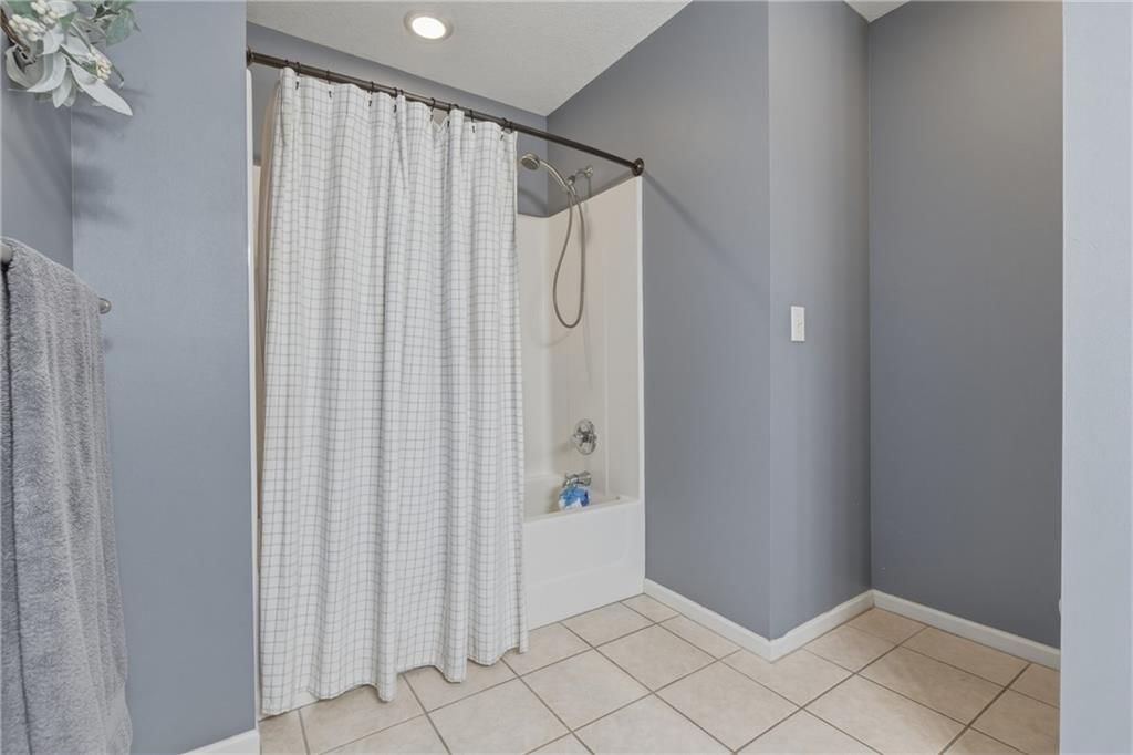 114 S Jewell Street — photo 14