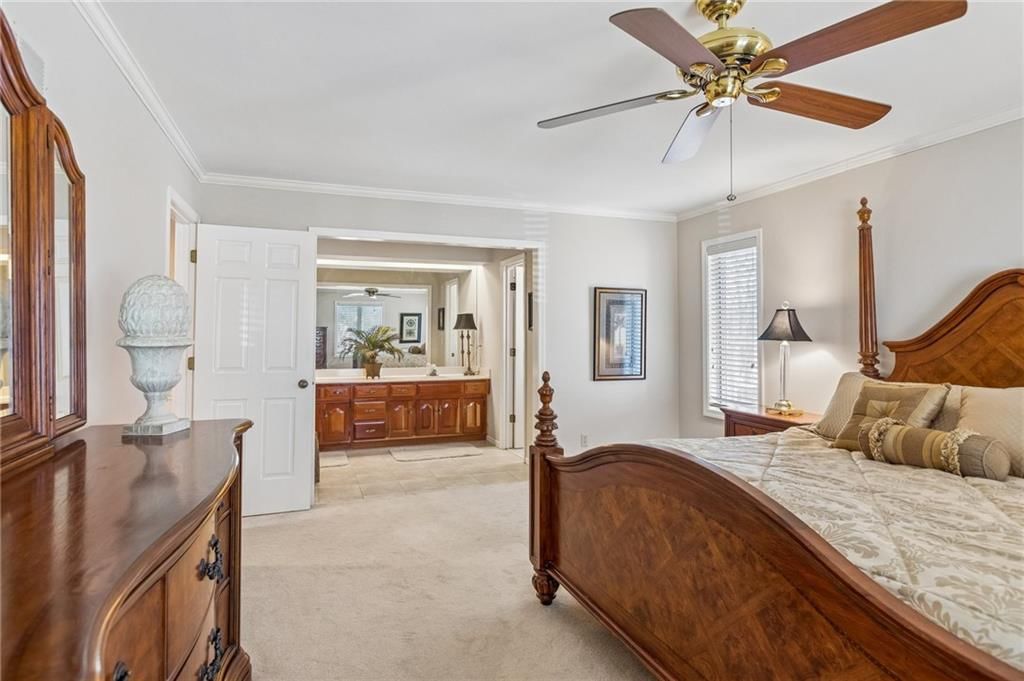 4433 NW Claymont Woods Drive — photo 11