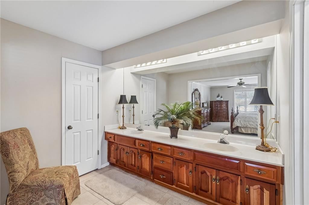 4433 NW Claymont Woods Drive — photo 12