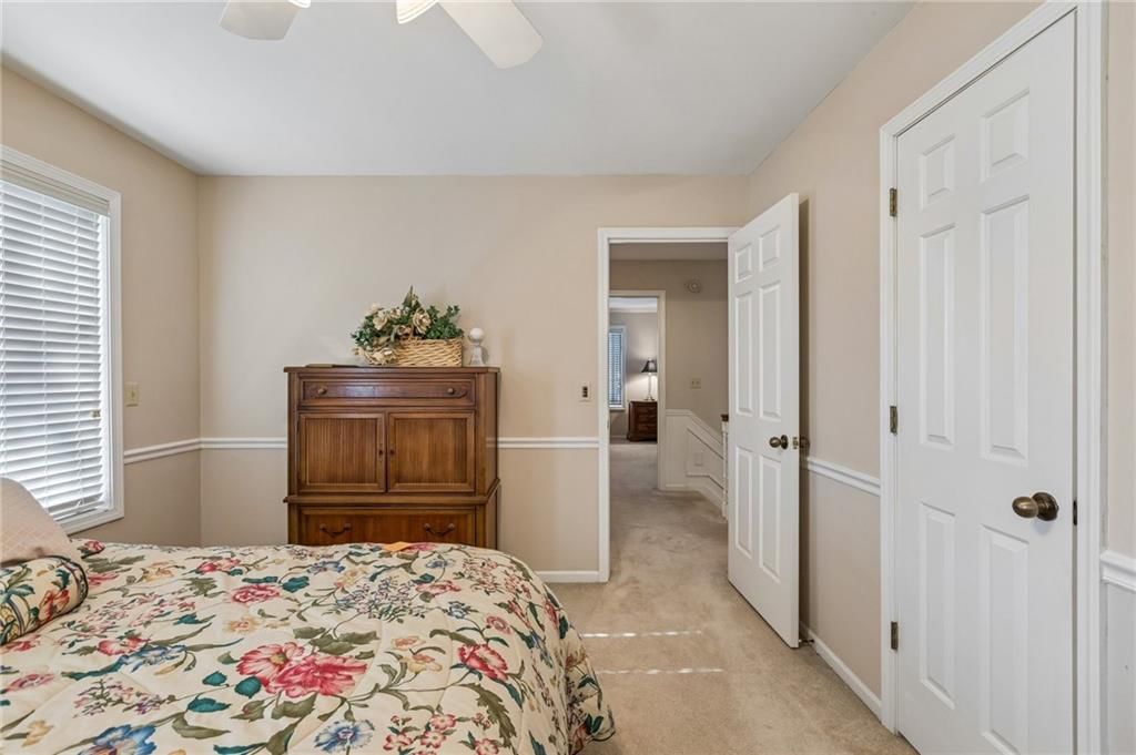 4433 NW Claymont Woods Drive — photo 23