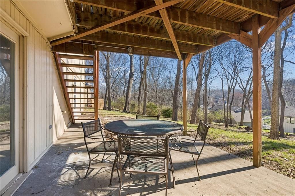4433 NW Claymont Woods Drive — photo 37