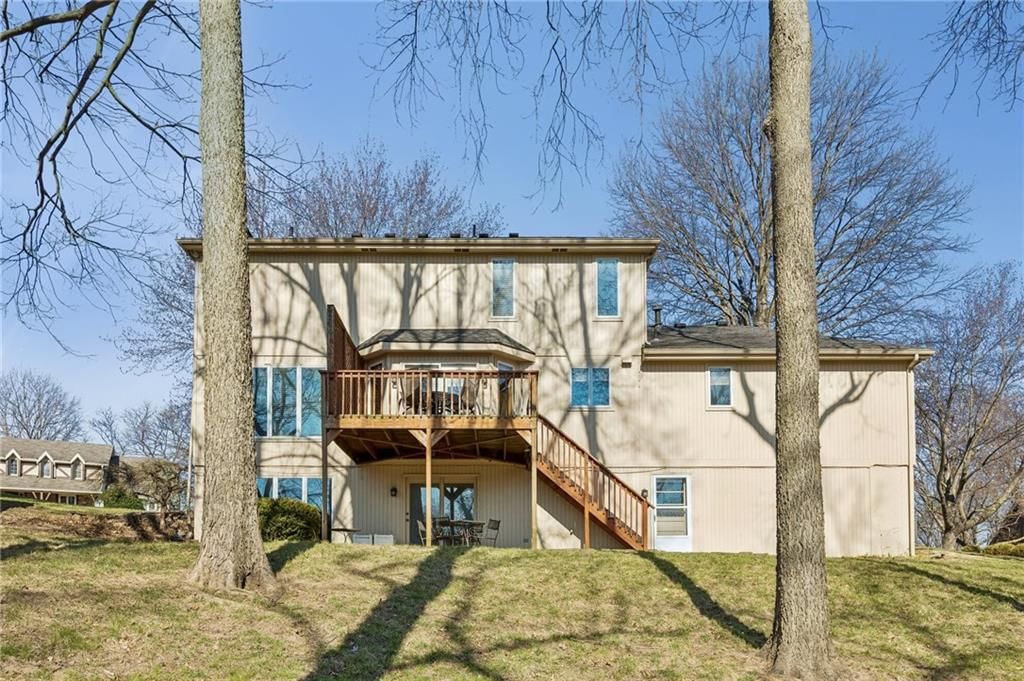4433 NW Claymont Woods Drive — photo 40