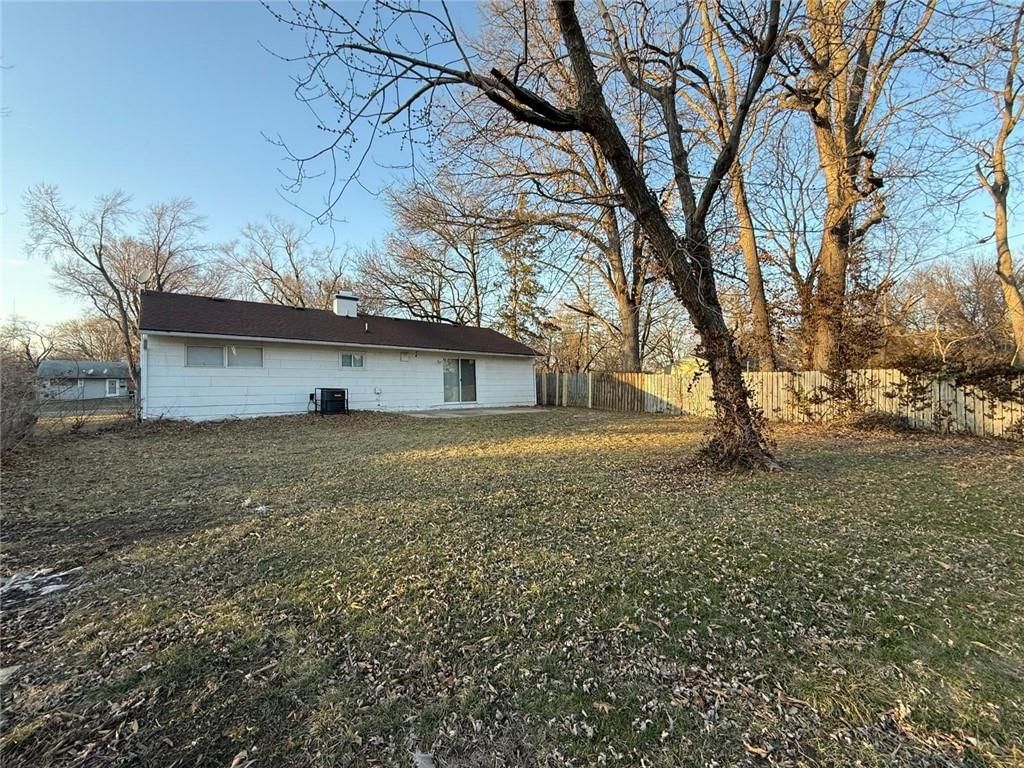 11415 Richmond Avenue — photo 11