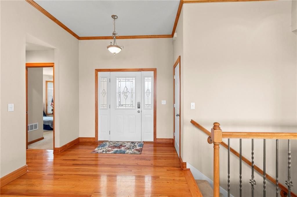202 Prairie Rose Circle — photo 4