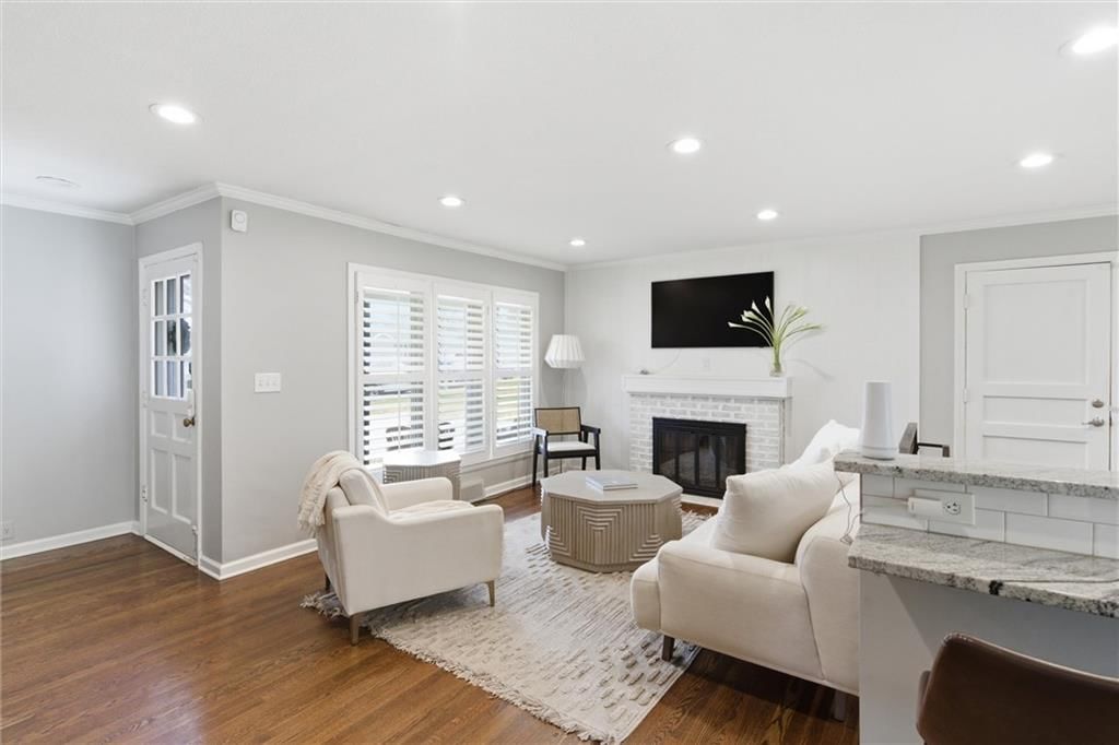 5409 W 65th Terrace — photo 5