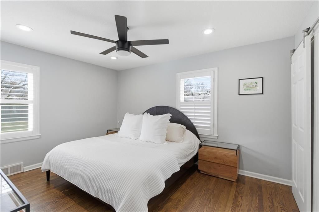 5409 W 65th Terrace — photo 12