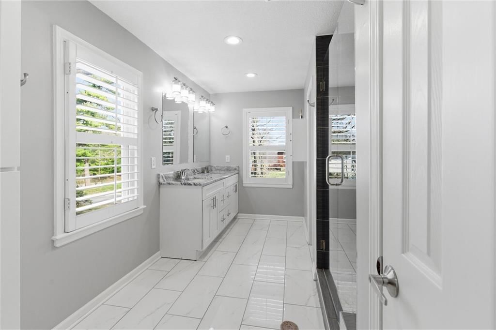 5409 W 65th Terrace — photo 14