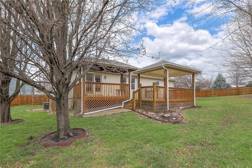 1105 Creekside Court — photo 38
