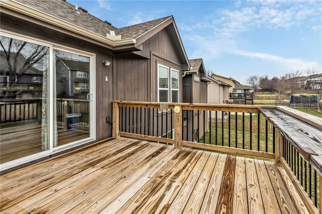 803 Englewood Drive — photo 4