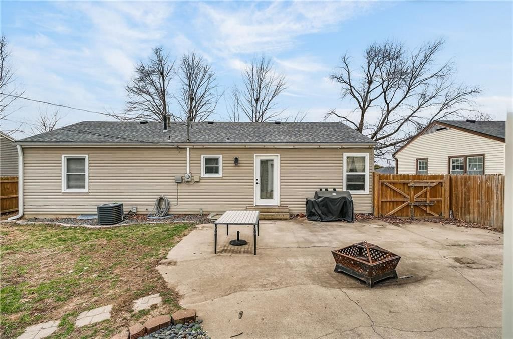 1207 N Atherton Road — photo 28