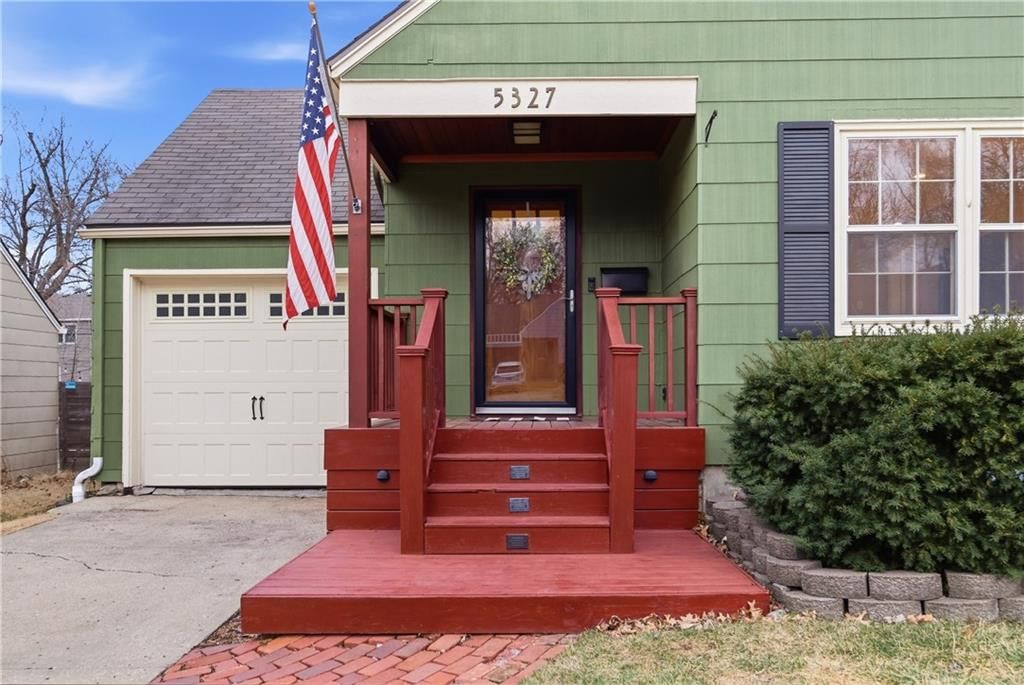 5327 Rosewood Street — photo 3
