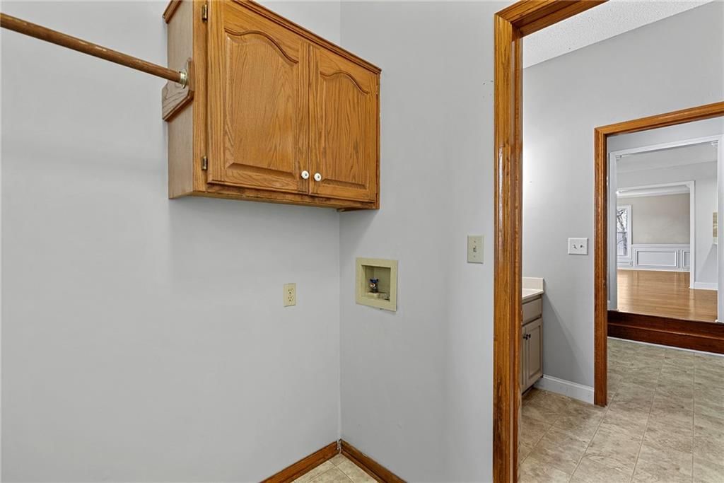 2402 SW Springcreek Court — photo 16