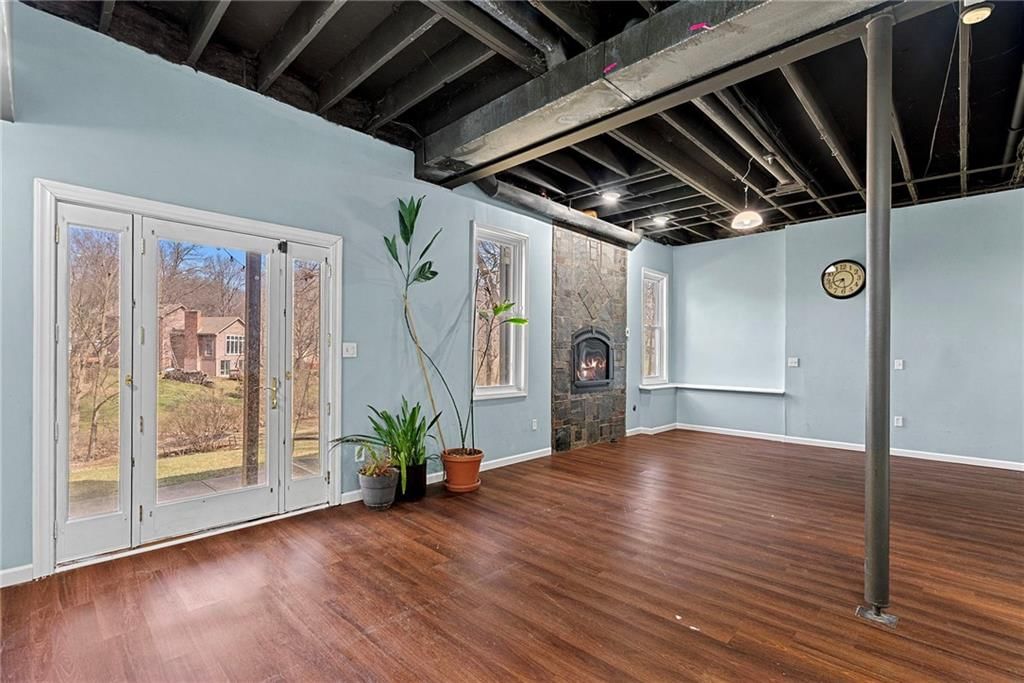 2402 SW Springcreek Court — photo 36