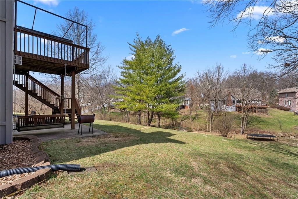 2402 SW Springcreek Court — photo 42