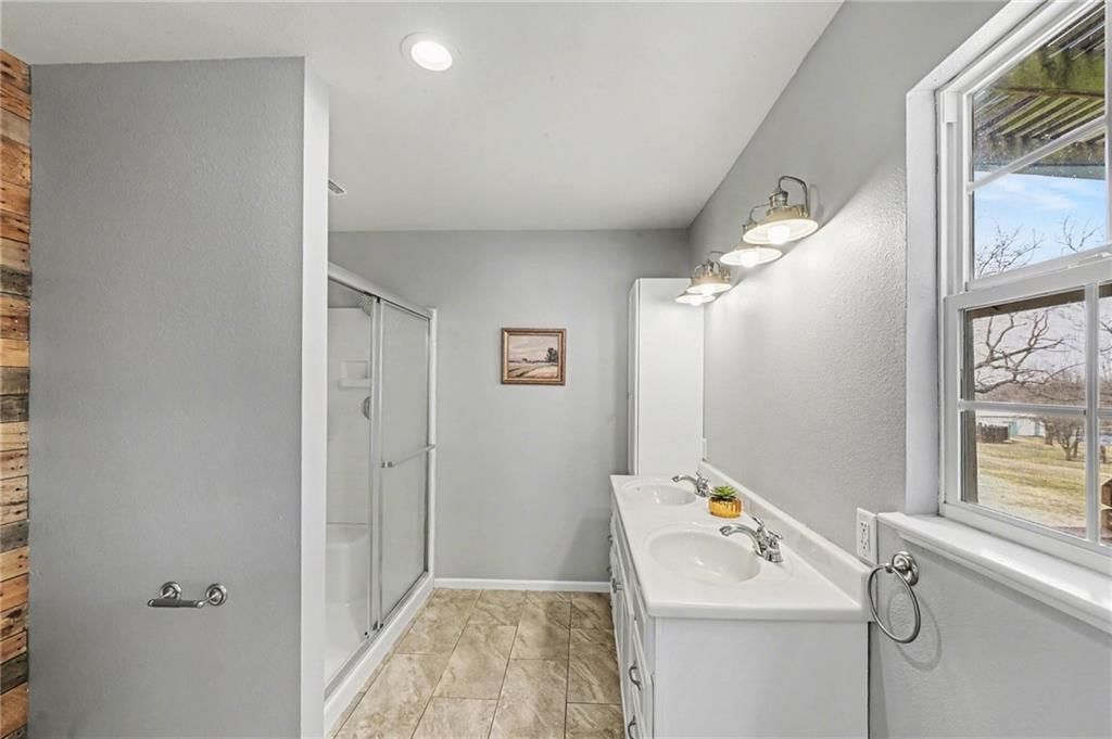 1492 SW Hook Road — photo 17