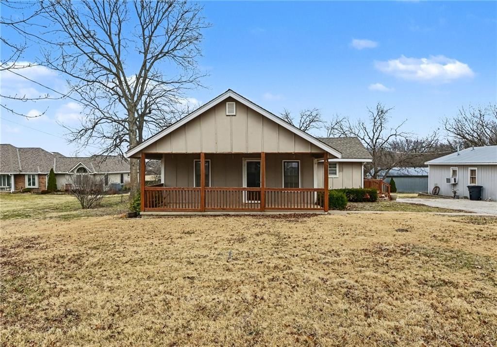 1492 SW Hook Road — photo 36