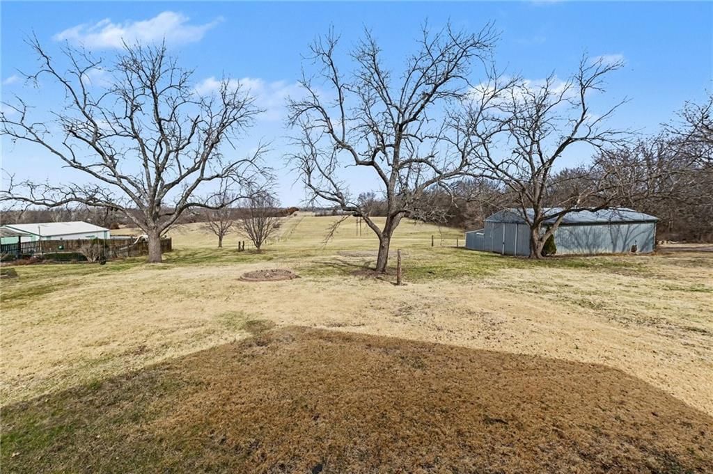 1492 SW Hook Road — photo 45