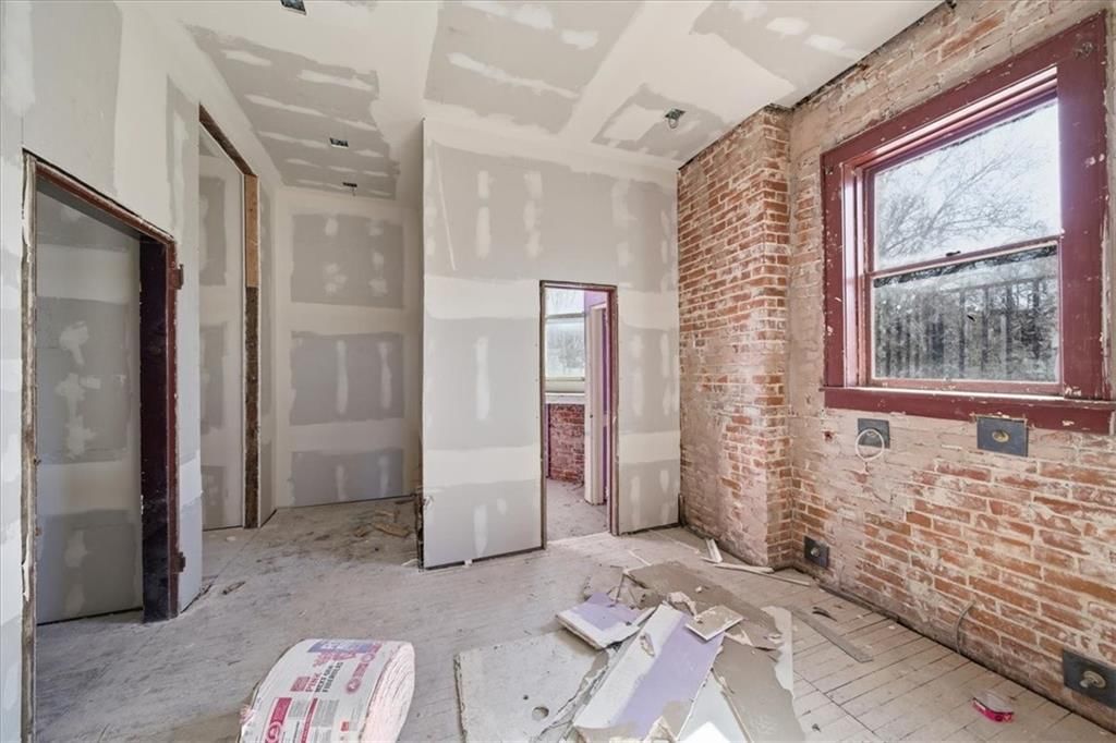115 S 13th Street — photo 15