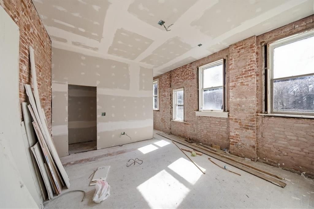 115 S 13th Street — photo 16