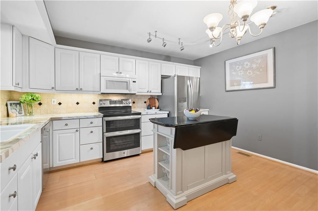 6735 W 108th Terrace — photo 14