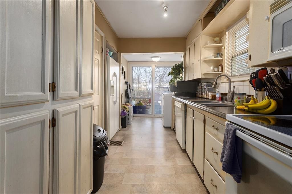 5330 NE Barnes Avenue — photo 7