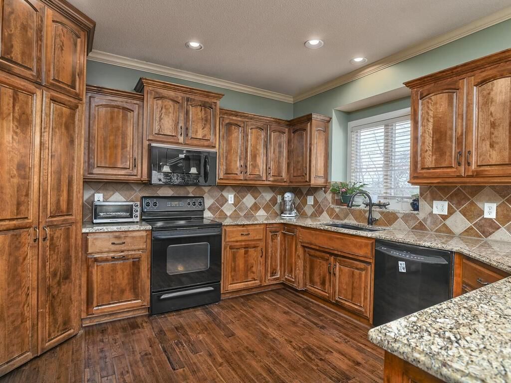 25439 W 150th Terrace — photo 9