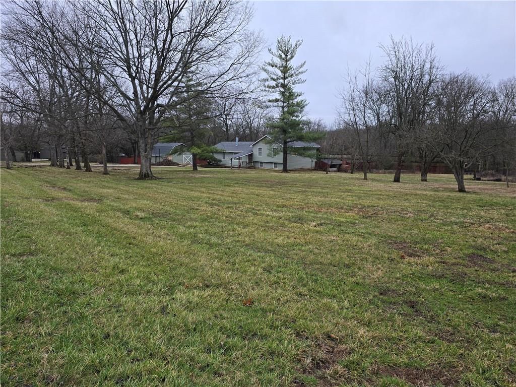 18507 E 231st Street — photo 2