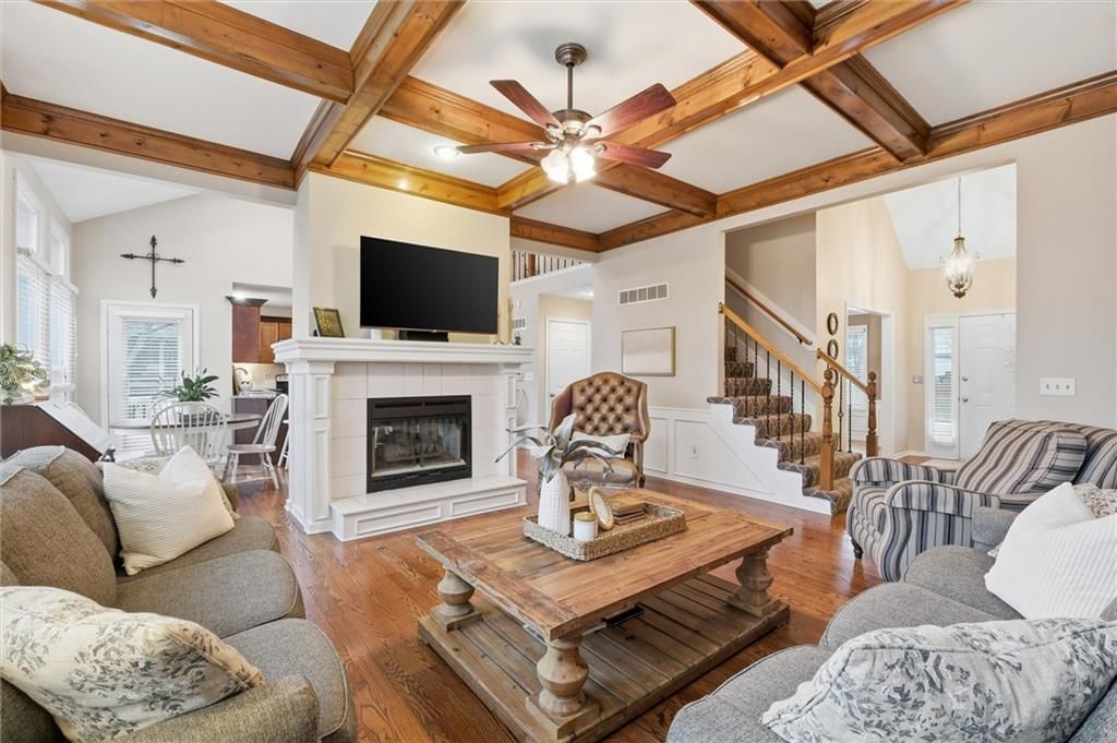 6114 W 157th Terrace — photo 7