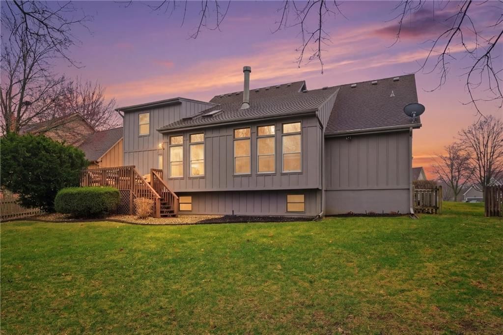 6114 W 157th Terrace — photo 40