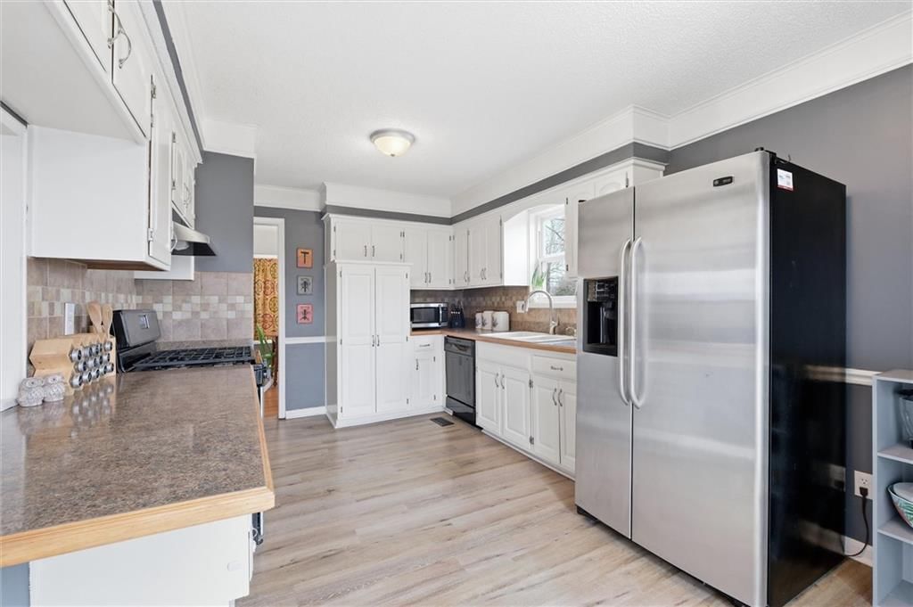 5587 Gleason Road — photo 9