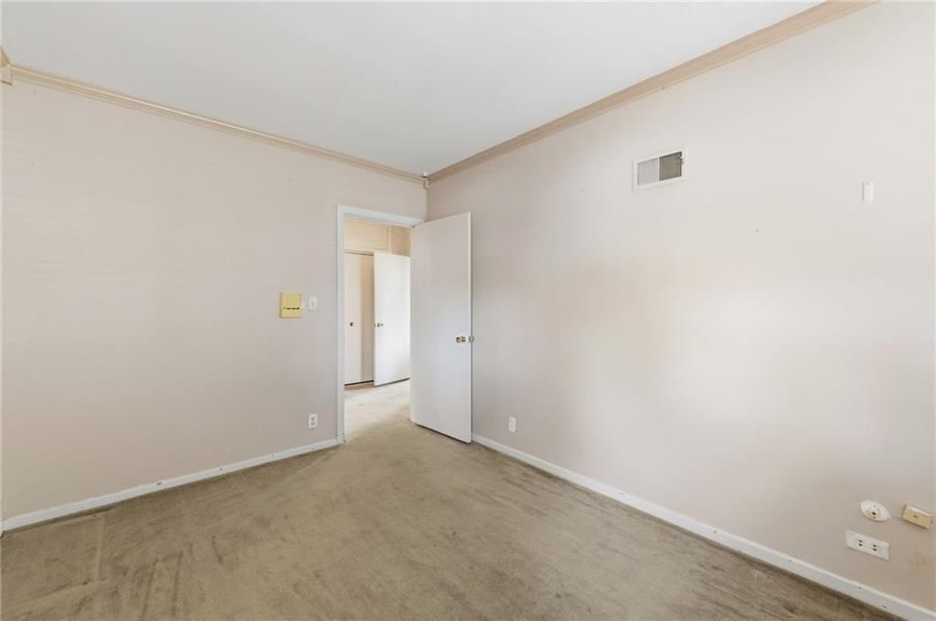 3630 N Briarcliff Road — photo 58