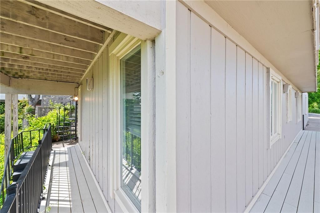 3630 N Briarcliff Road — photo 87