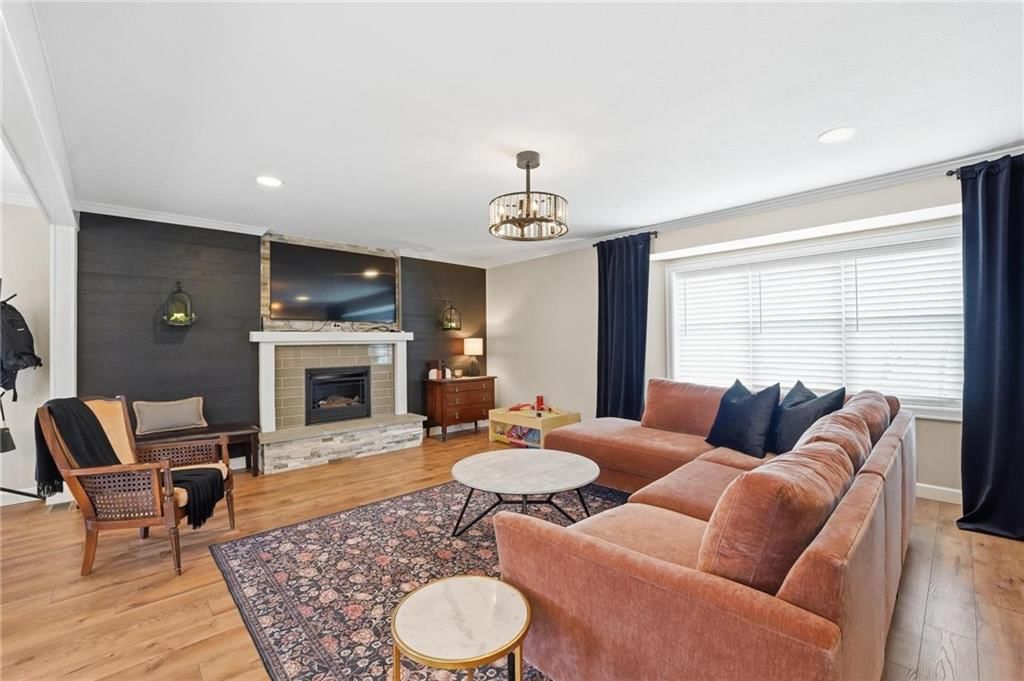 3106 Oakcrest Drive — photo 4