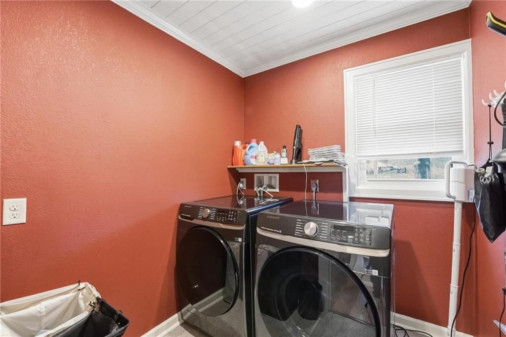3106 Oakcrest Drive — photo 24
