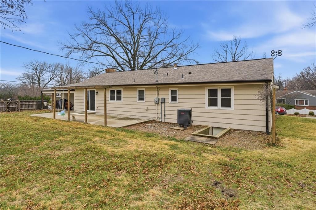 3106 Oakcrest Drive — photo 29