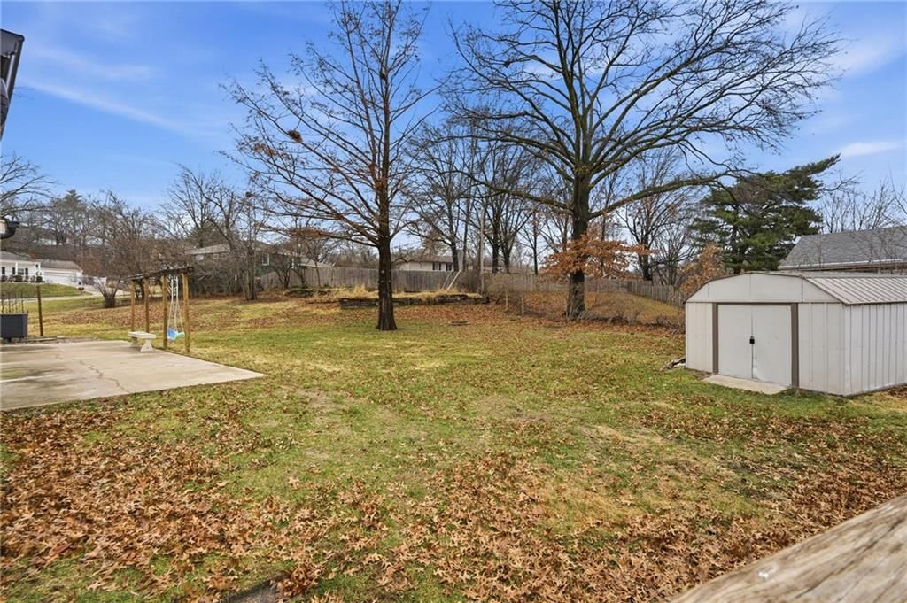 3106 Oakcrest Drive — photo 35