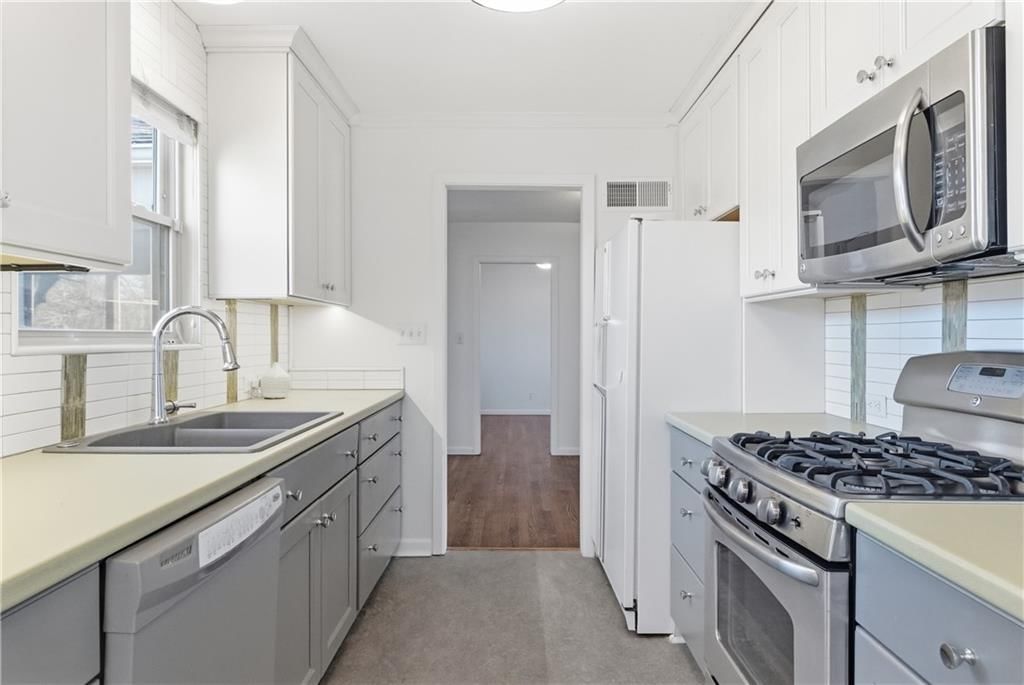 8701 Jarboe Street — photo 11