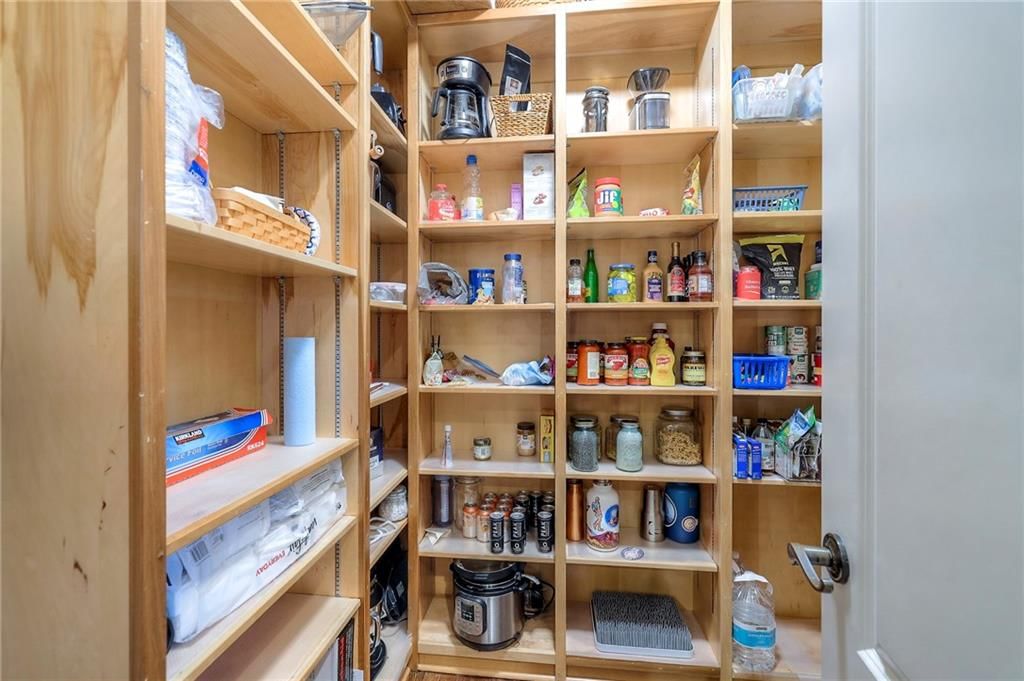 10804 W 141st Street — photo 31