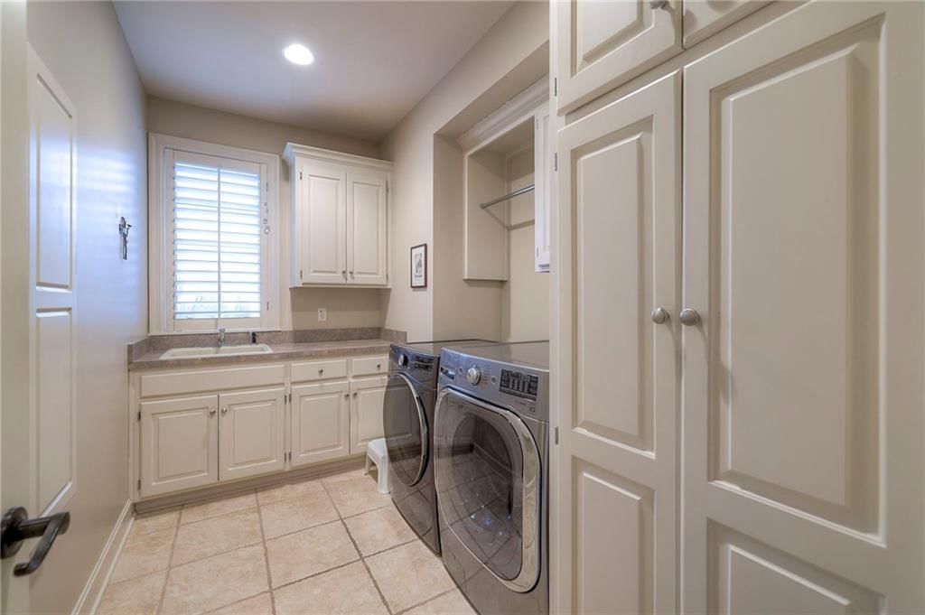 10804 W 141st Street — photo 37
