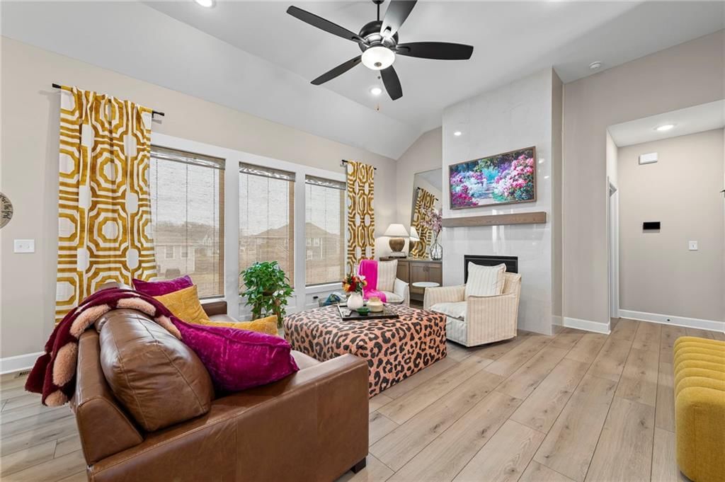1810 Garden Court — photo 13