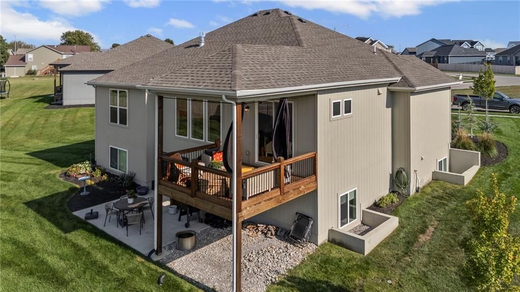 1810 Garden Court — photo 33
