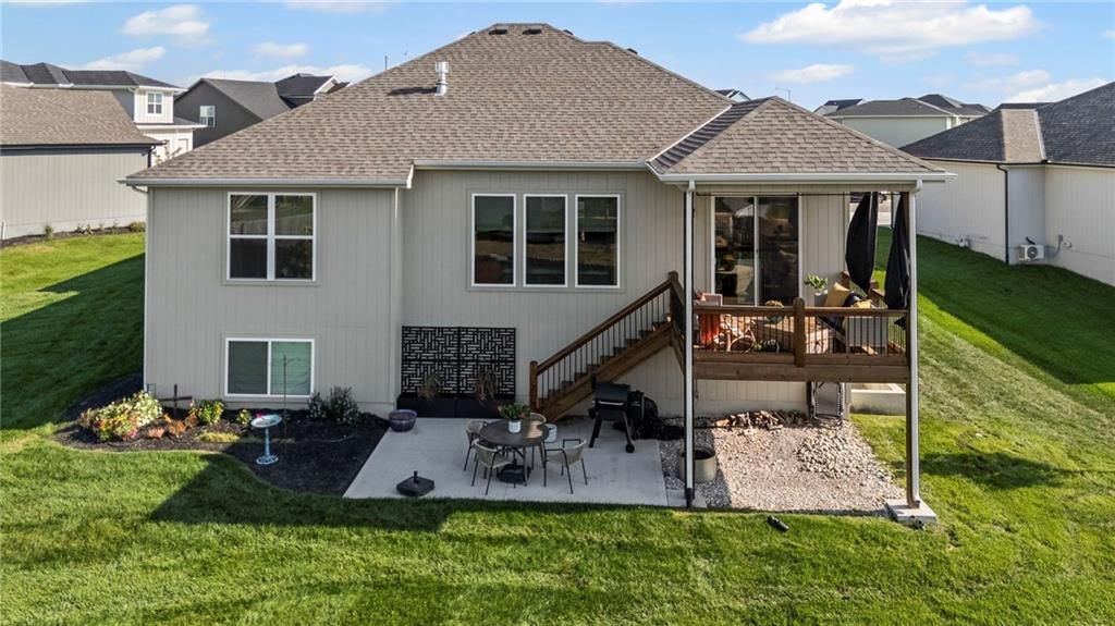 1810 Garden Court — photo 39