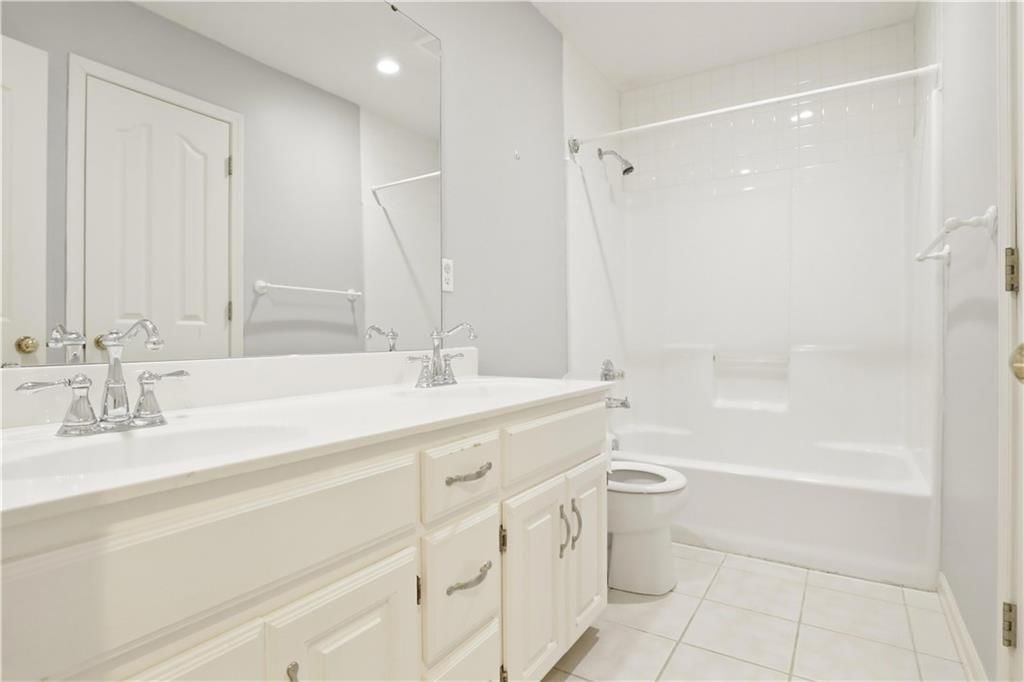 13236 Carter Street — photo 18