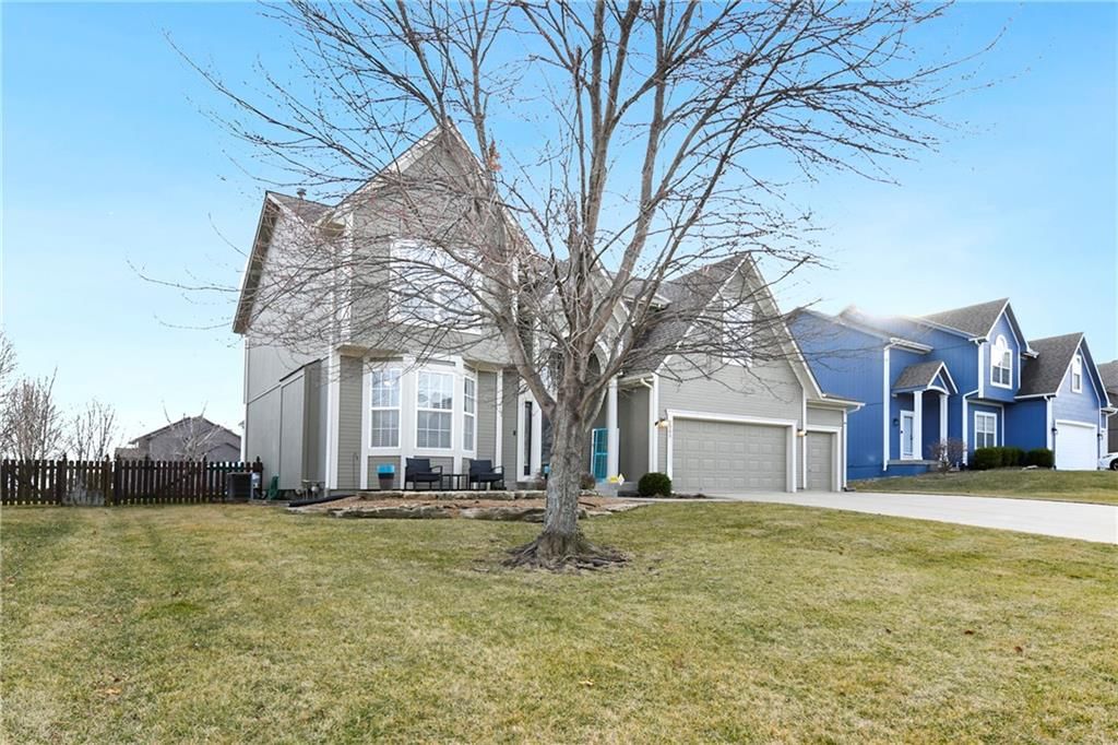 2205 SW Hawk View Road — photo 2