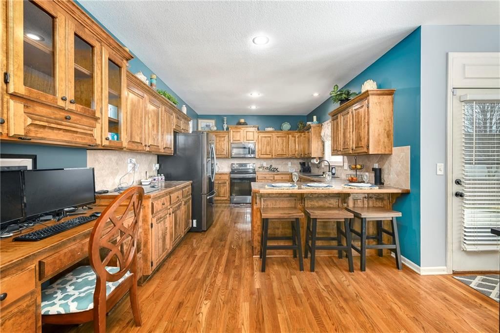 2205 SW Hawk View Road — photo 15